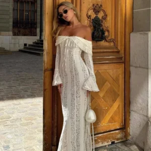 white off the shoulder autumn bodycon dress